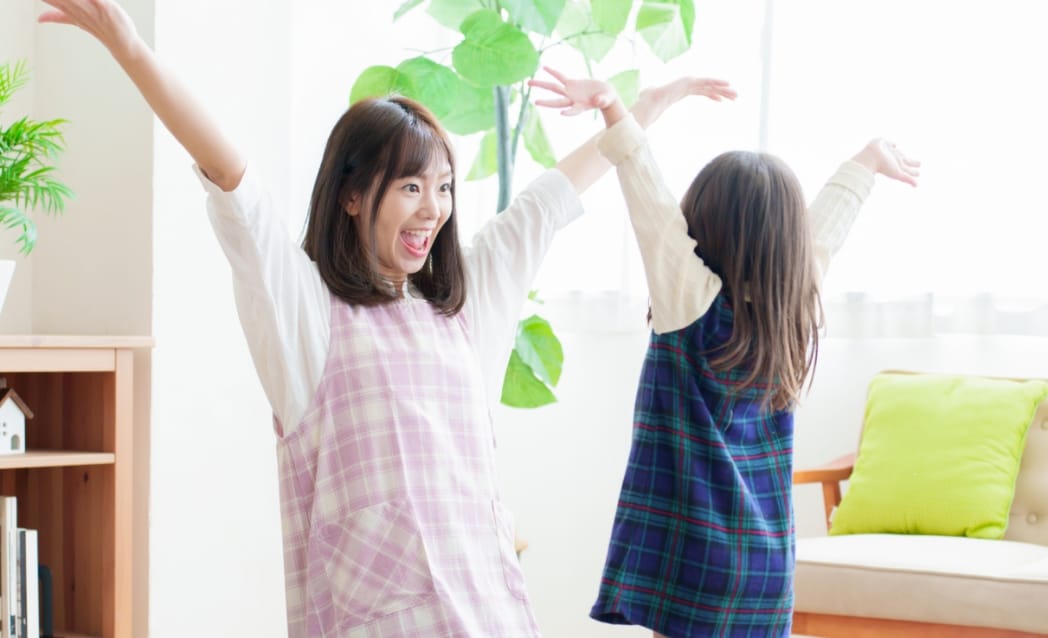 肯定的アプローチ